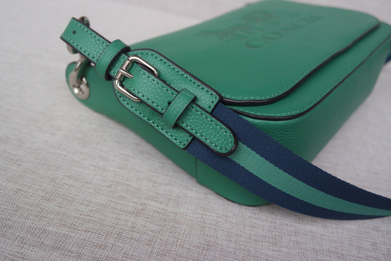 COZY - CAH Bags - 548