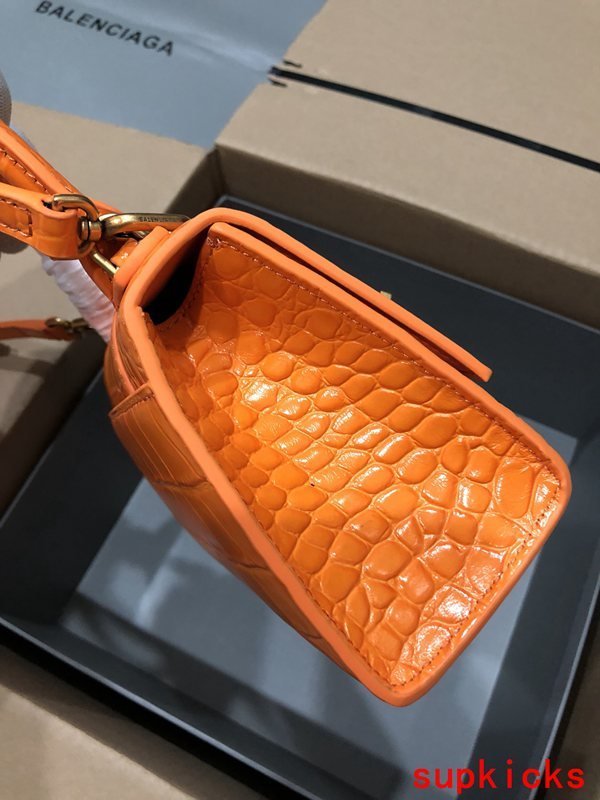 COZY BAGS - BG Hourglass Bags - 122