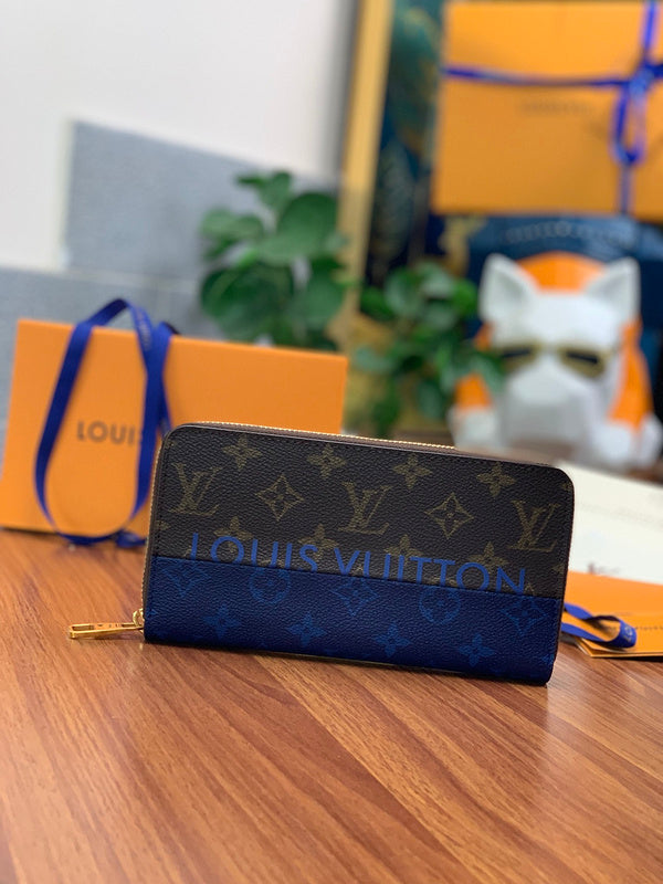 COZY BAGS - LOV Wallets - 555