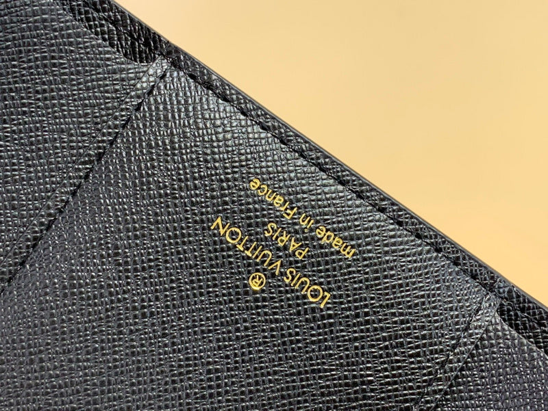 COZY - LOV Wallets - 303