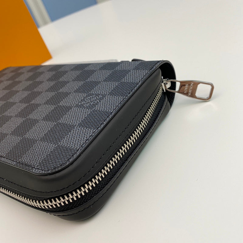 COZY - LOV Wallets - 512