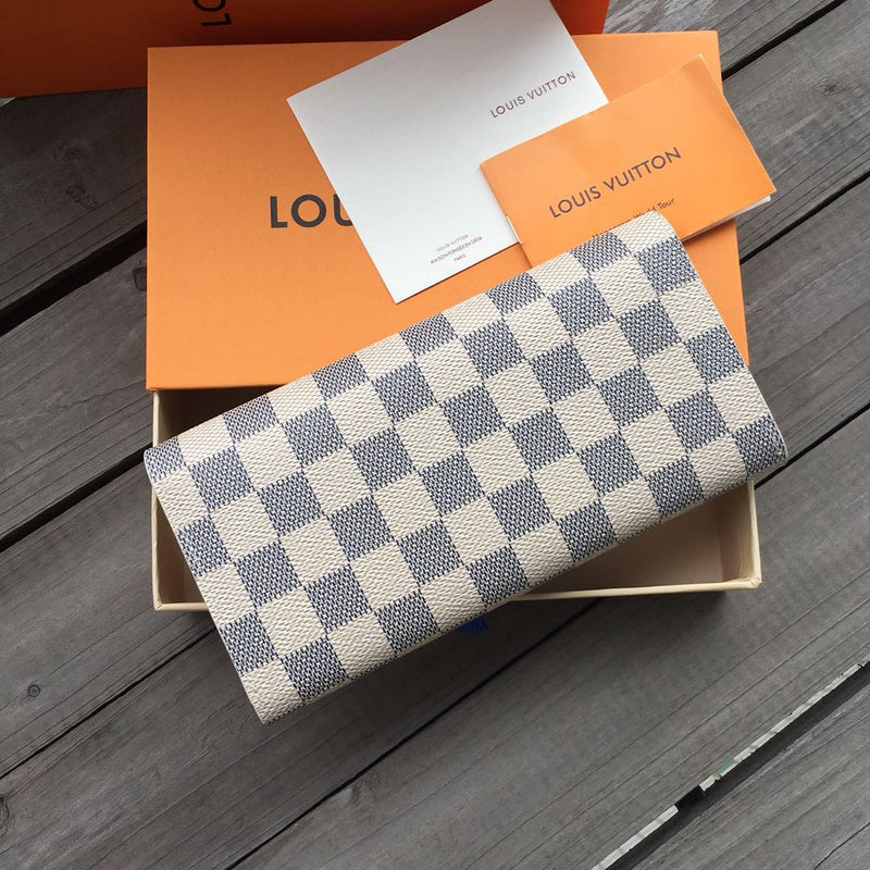 COZY BAGS - LOV Wallets - 810