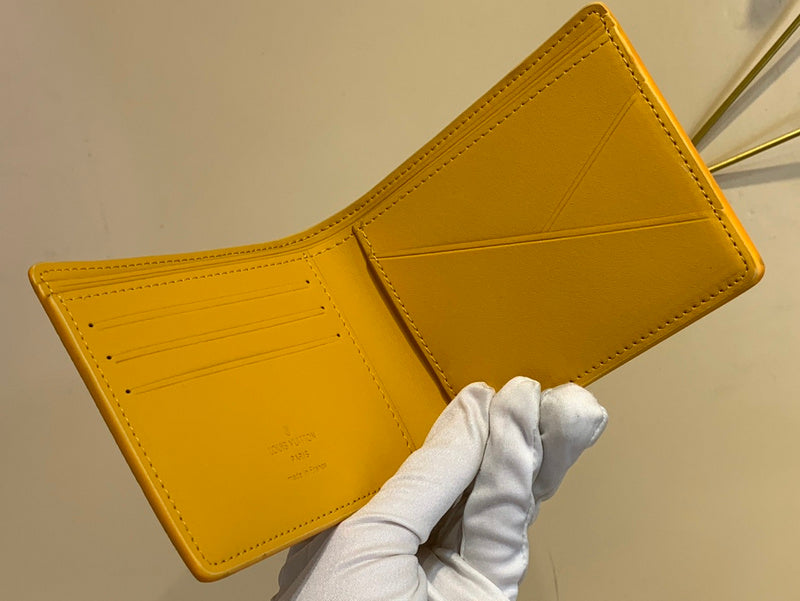 COZY - LOV Wallets - 230
