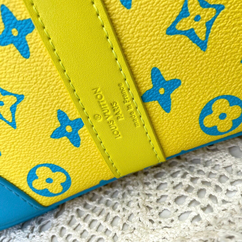 JB - LOV Travel Bags - 010
