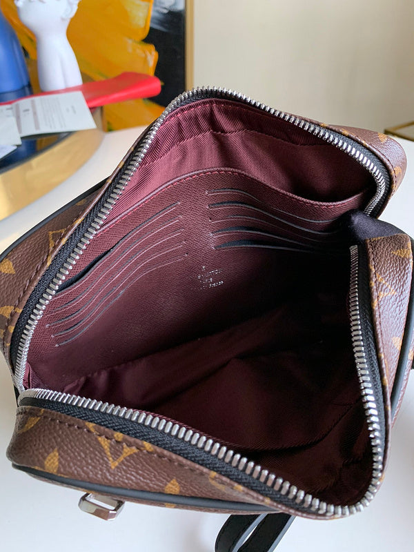 COZY - LOV Wallets - 390