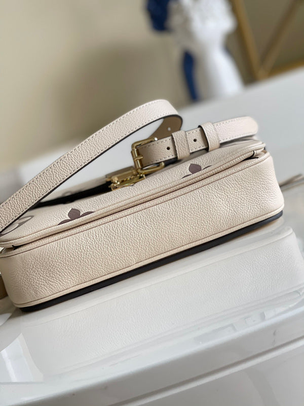 COZY - LV Bags - 866