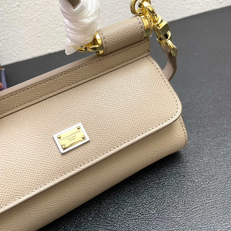 COZY - DAG Bags - 115
