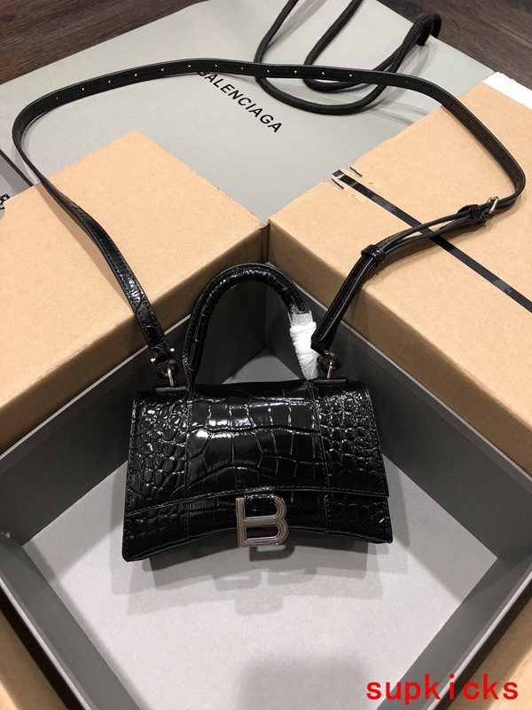 COZY BAGS - BG Hourglass Bags - 010