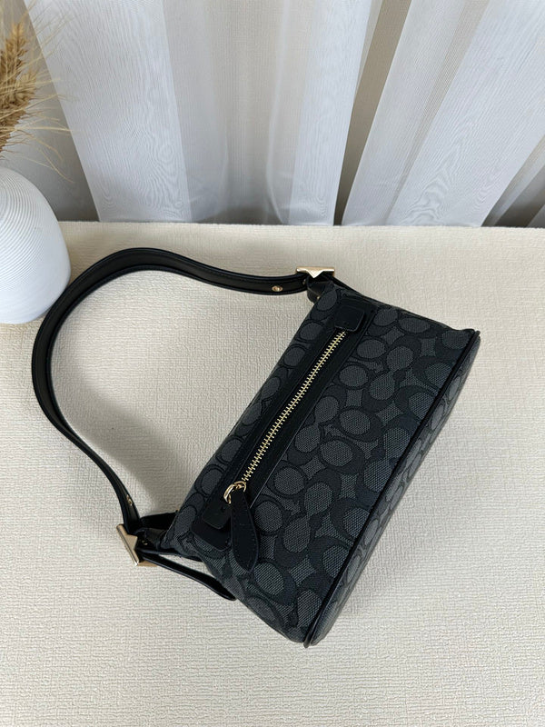 COZY - CAH Bags - 103