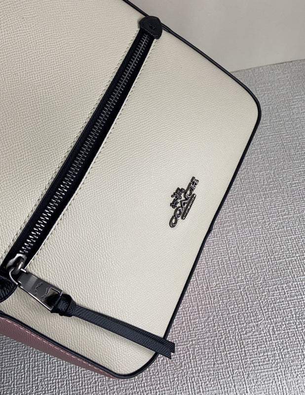 COZY - CAH Bags - 062