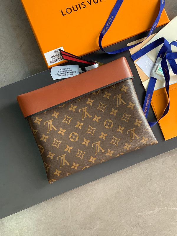 COZY - LOV Wallets - 313