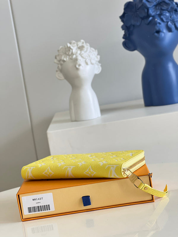 COZY BAGS - LOV Wallets - 572