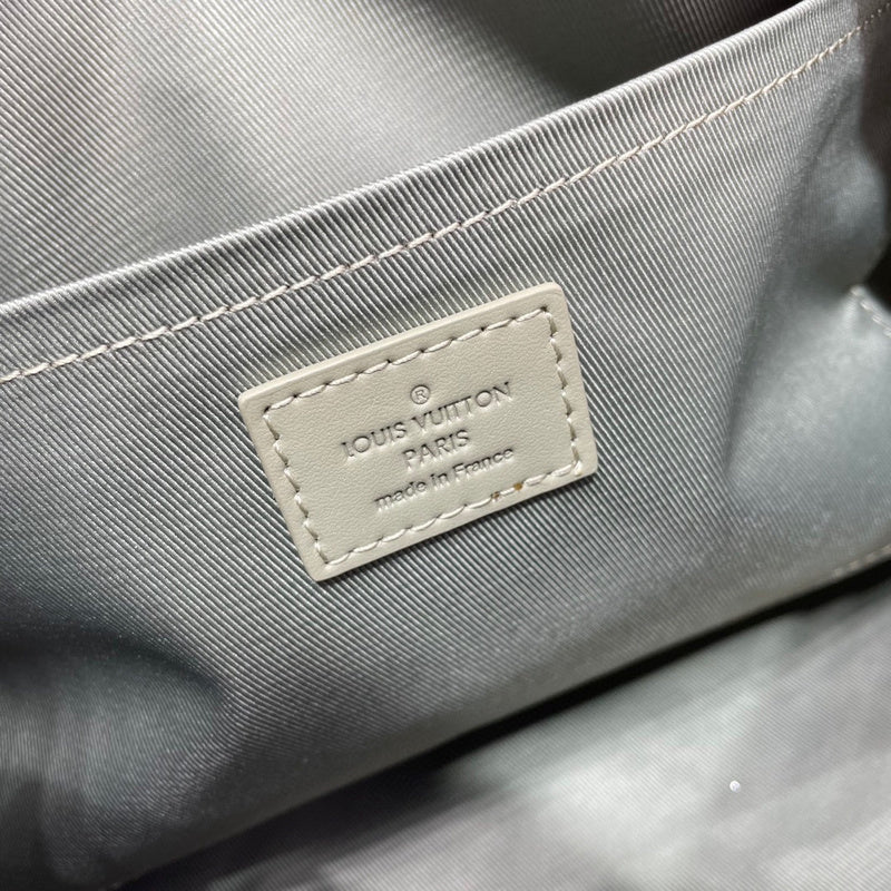 JB - LOV Travel Bags - 043