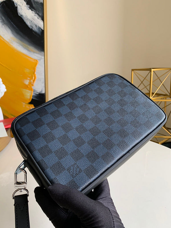 COZY - LOV Wallets - 386