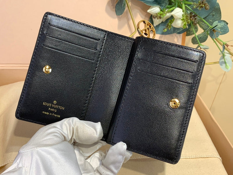 COZY - LOV Wallets - 339