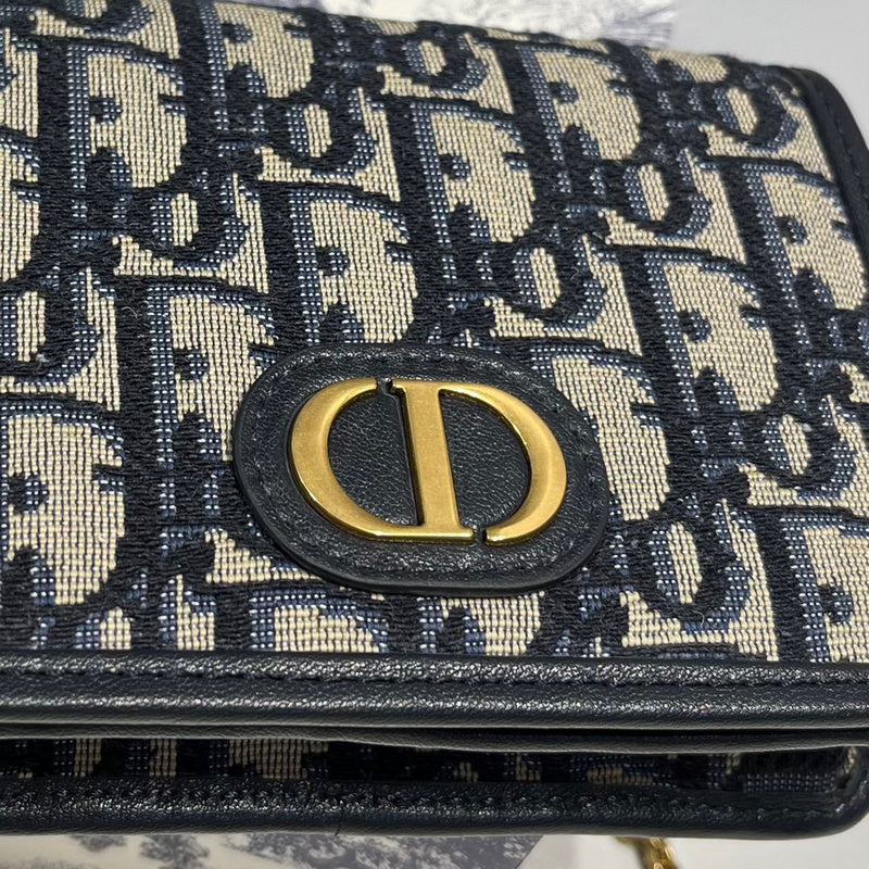 JB - DOR Wallets - 032