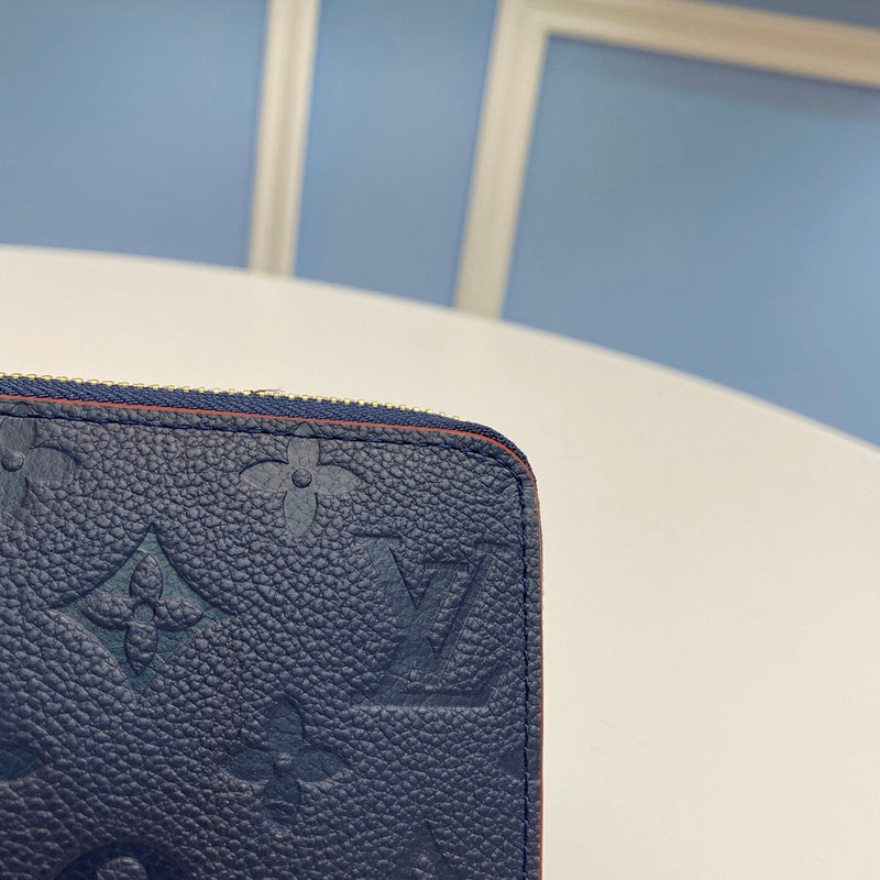 COZY BAGS - LOV Wallets - 655