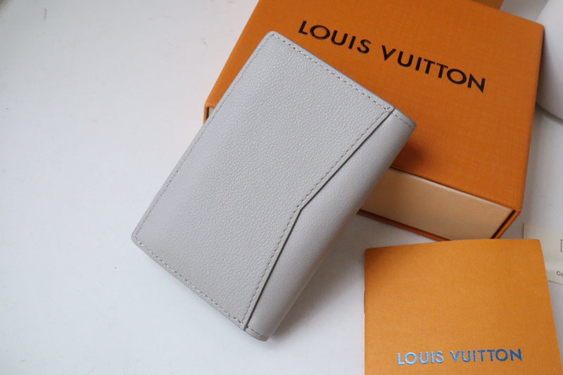 COZY BAGS - LOV Wallets - 630
