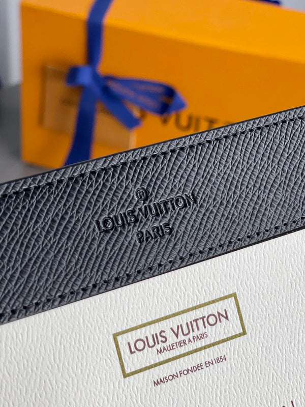 COZY - LOV Wallets - 392