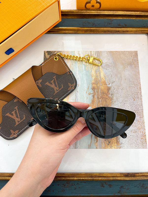 COZY BAGS - LOV Sunglasses - 045