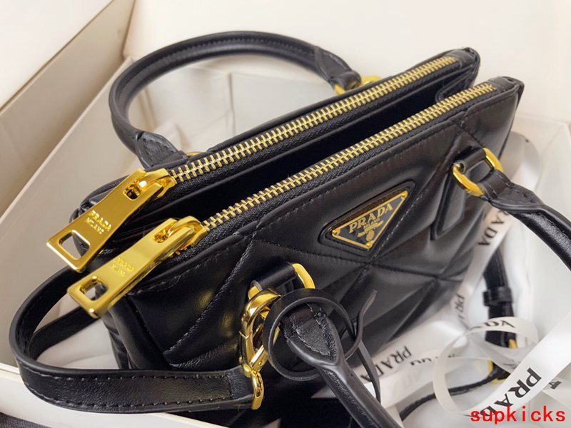 COZY BAGS - Mix Wallets - 650