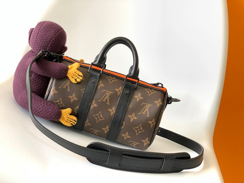 JB - LOV Travel Bags - 172