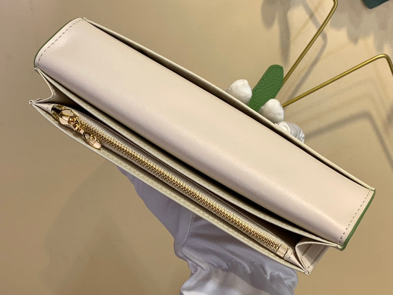 COZY - LOV Wallets - 028