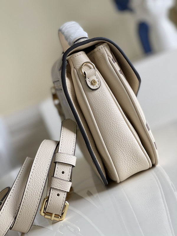 COZY - LV Bags - 3352