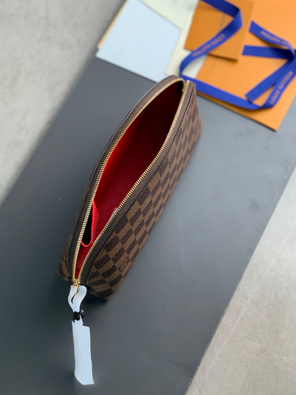COZY - LOV Wallets - 286