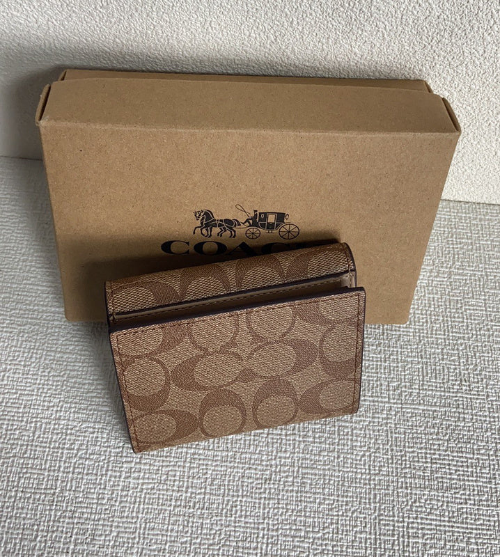 COZY - CAH Bags - 011