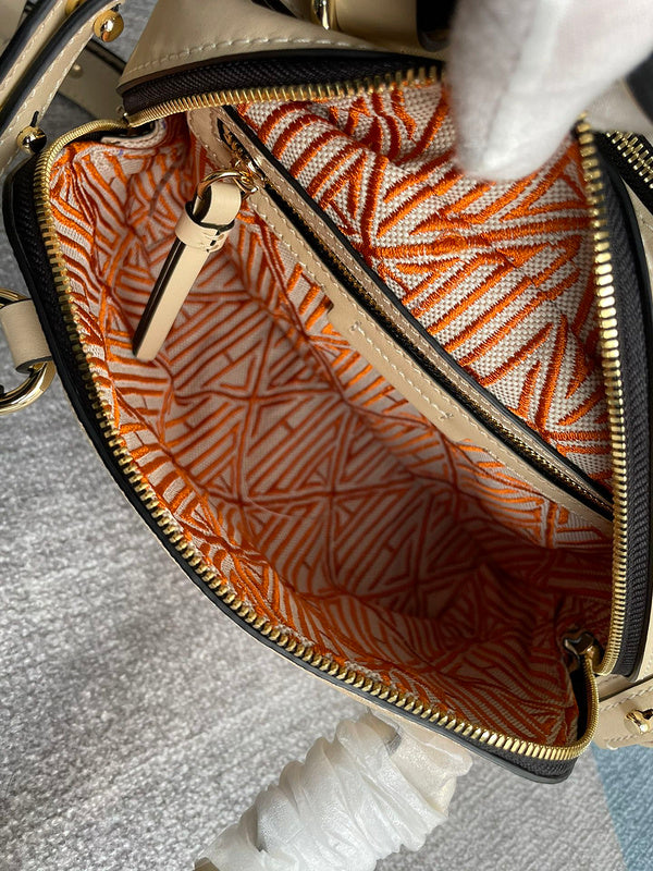 COZY - CLE Bags - 006