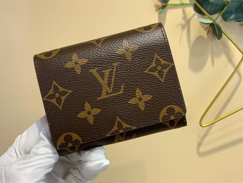 COZY - LOV Wallets - 296
