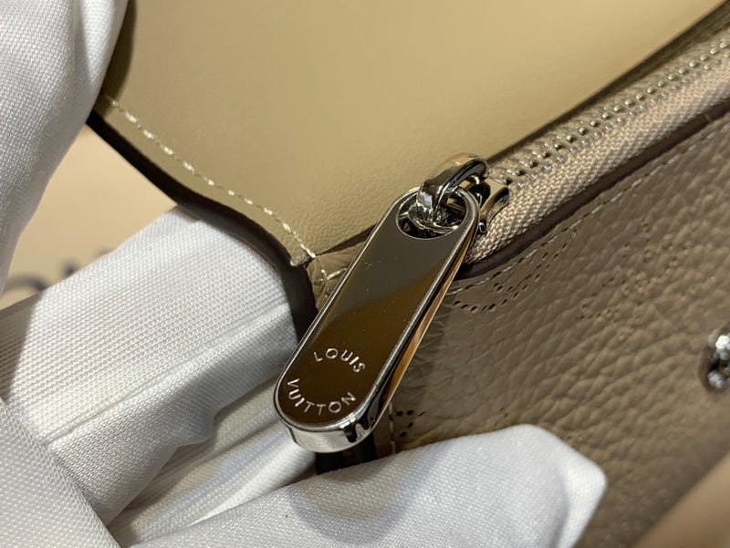 COZY - LOV Wallets - 381