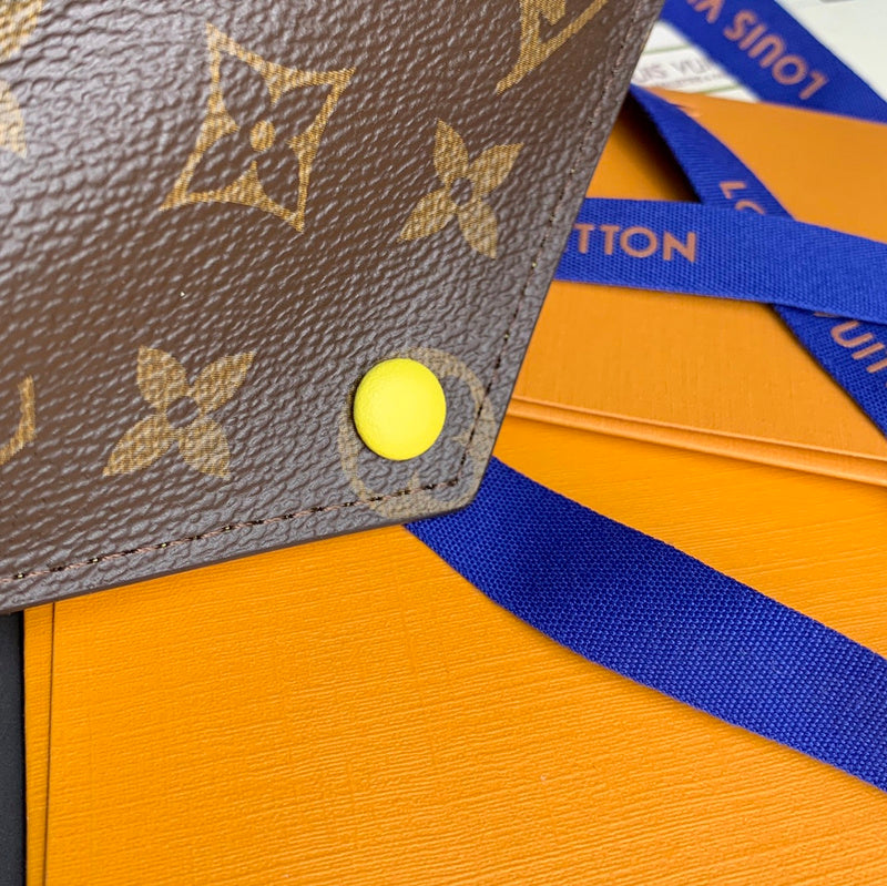 COZY - LOV Wallets - 273