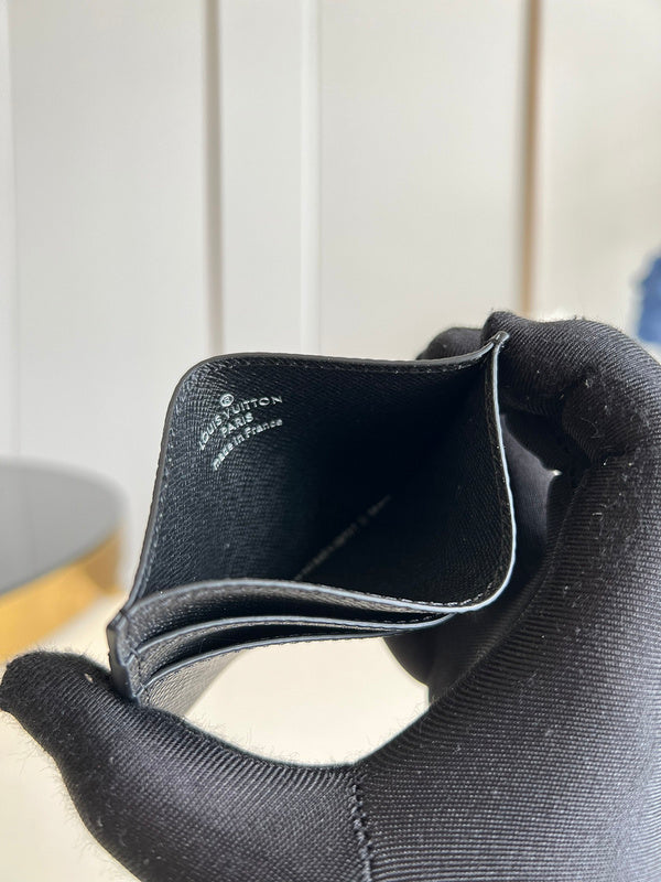 COZY - LOV Wallets - 475