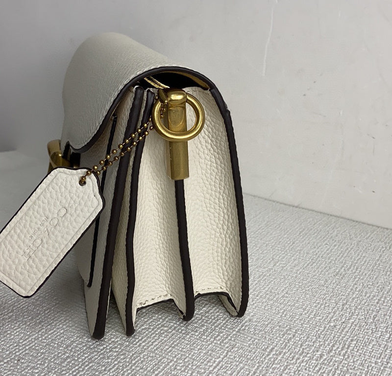 COZY - CAH Bags - 171
