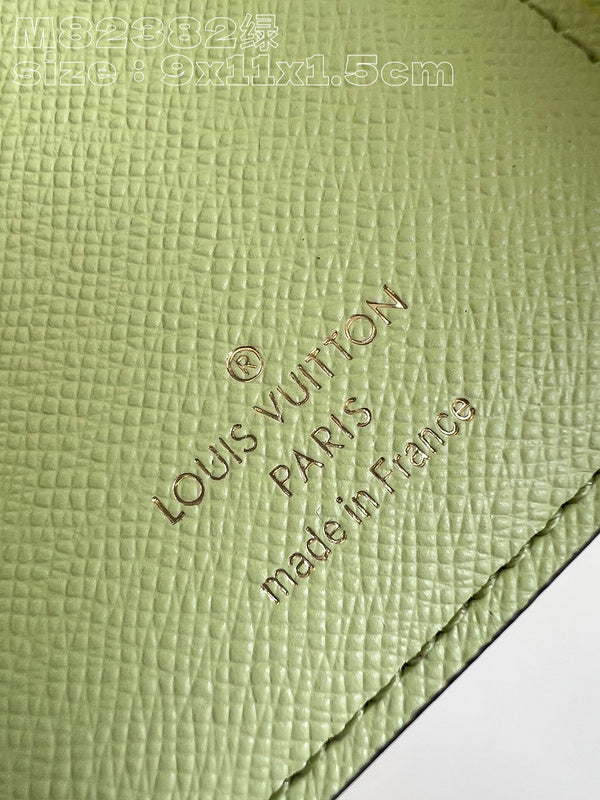 COZY - LOV Wallets - 046