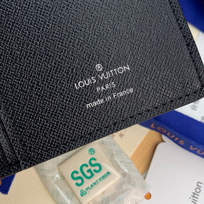 COZY - LOV Wallets - 447