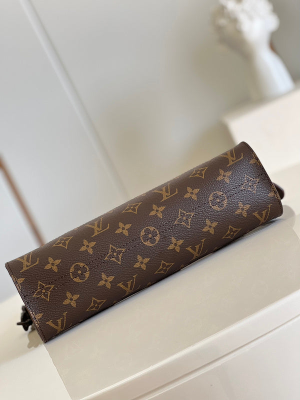COZY - LOV Wallets - 413