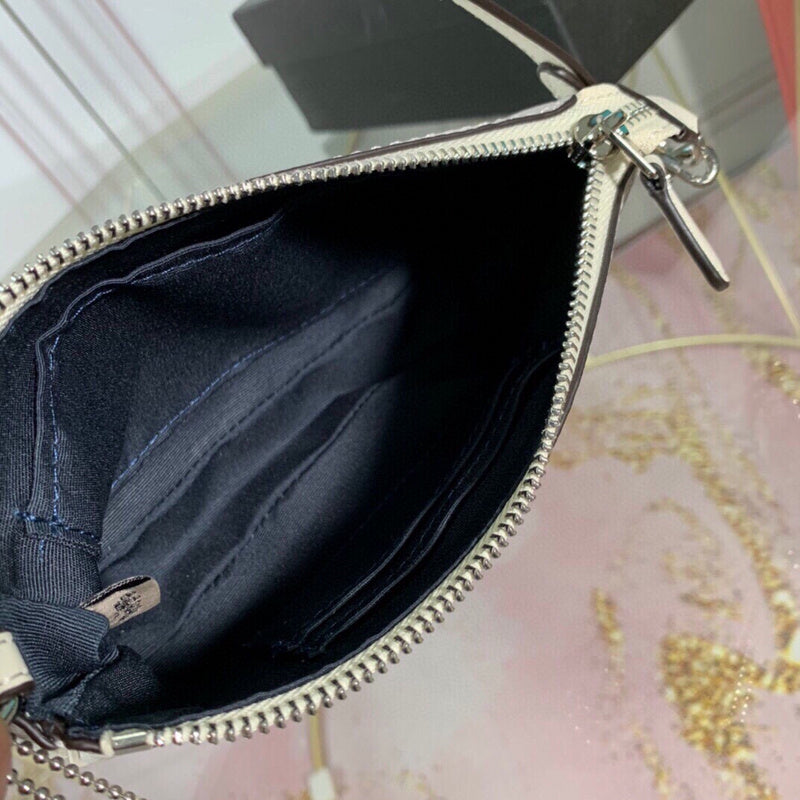 COZY - CAH Bags - 385