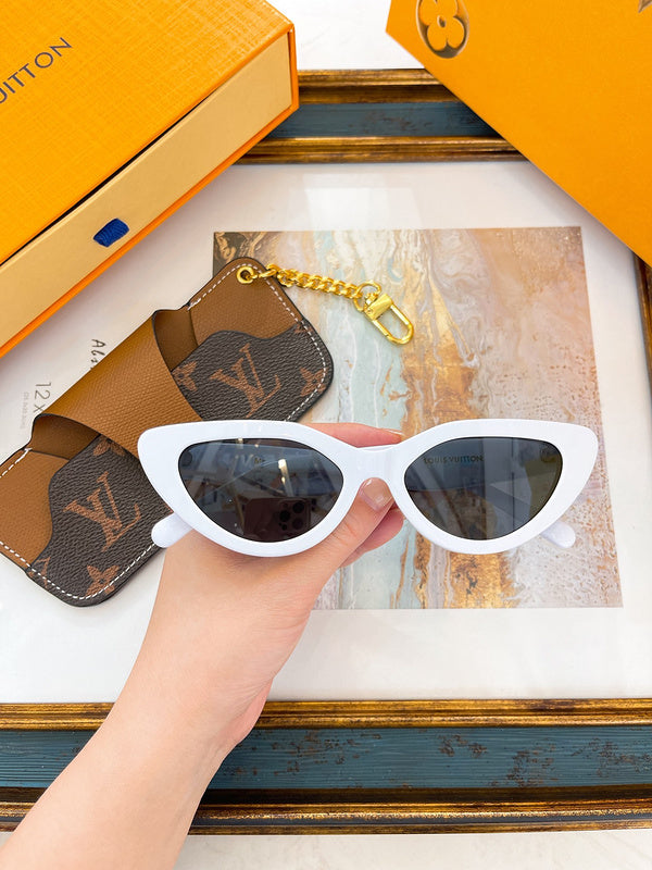 COZY BAGS - LOV Sunglasses - 045