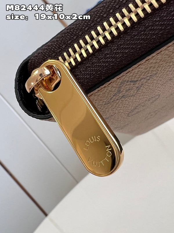 COZY BAGS - LOV Wallets - 093