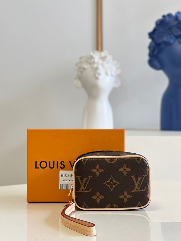 COZY BAGS - LOV Wallets - 545