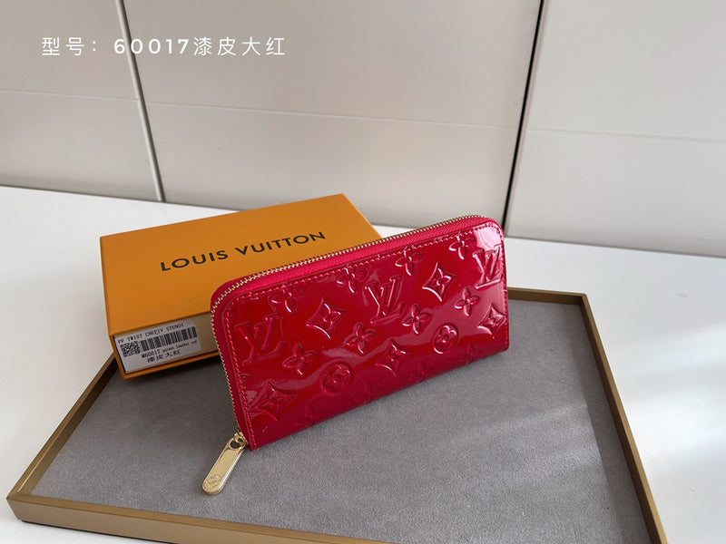 COZY BAGS - LOV Wallets - 679