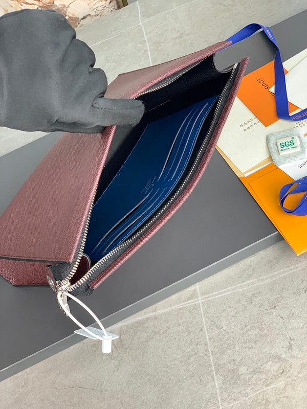 COZY - LOV Wallets - 435