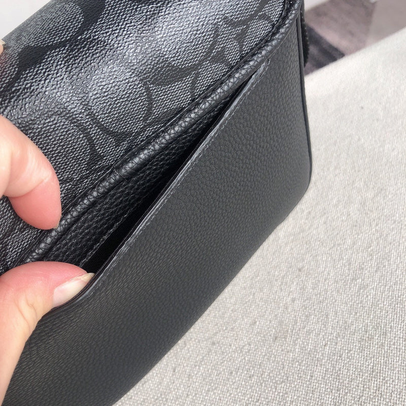 COZY - CAH Bags - 511