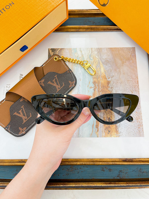 COZY BAGS - LOV Sunglasses - 045