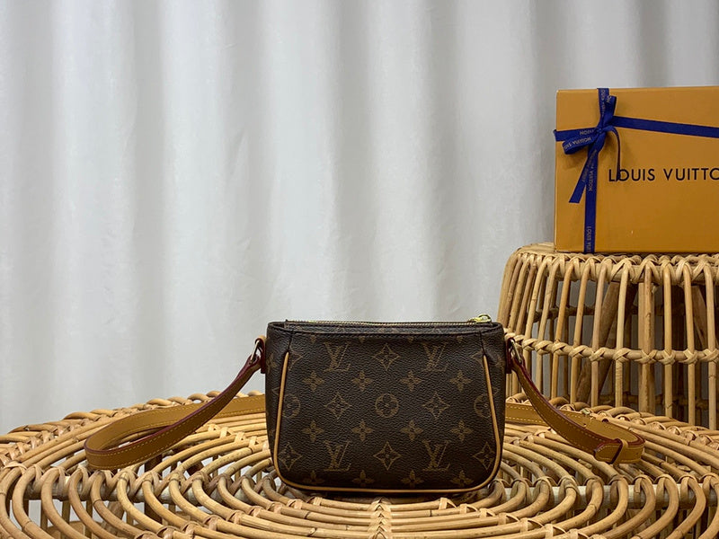 JB - LOV Lady Bags - 229