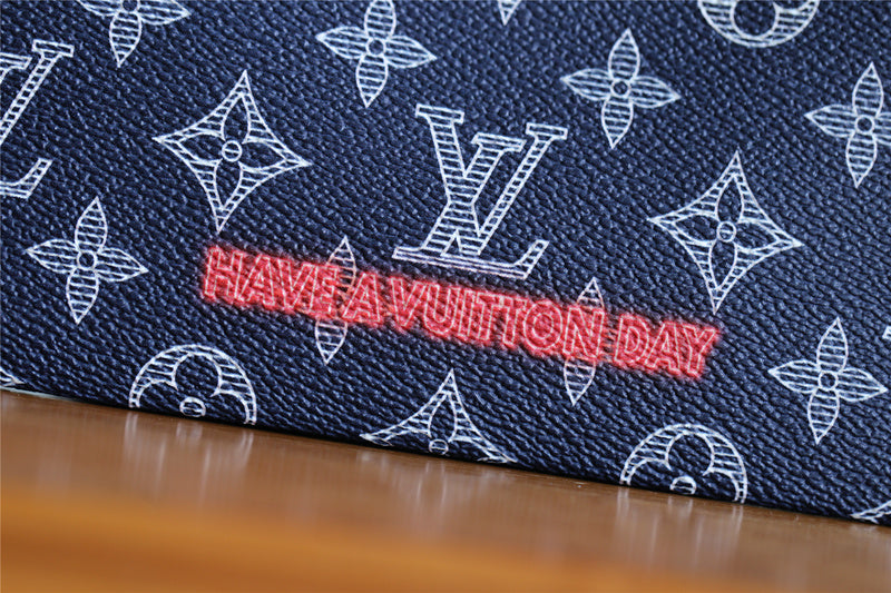 COZY BAGS - LOV Card Case - 149