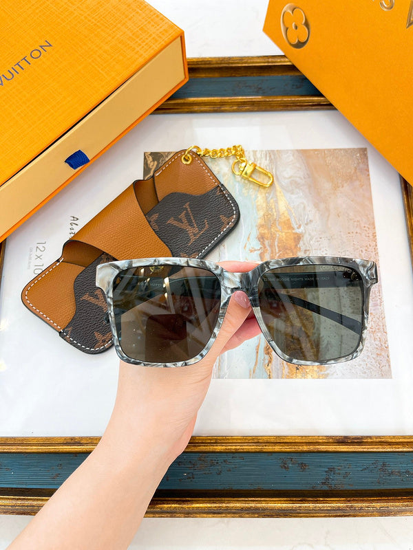 COZY BAGS - LOV Sunglasses - 051
